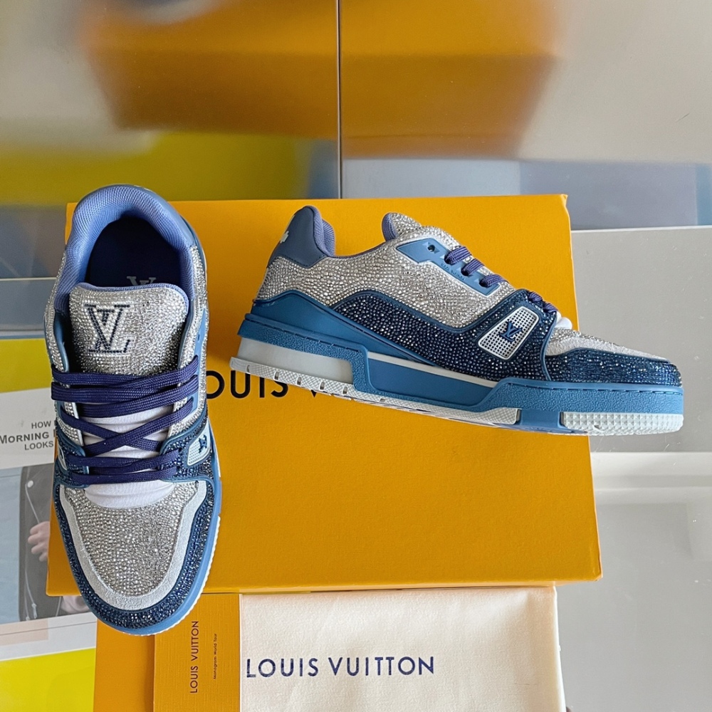 LV flats LV size  LV运动鞋