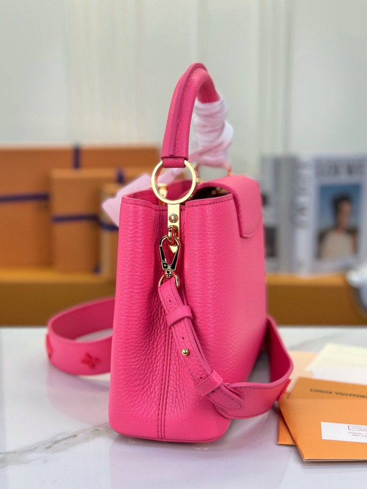 LV Capucines