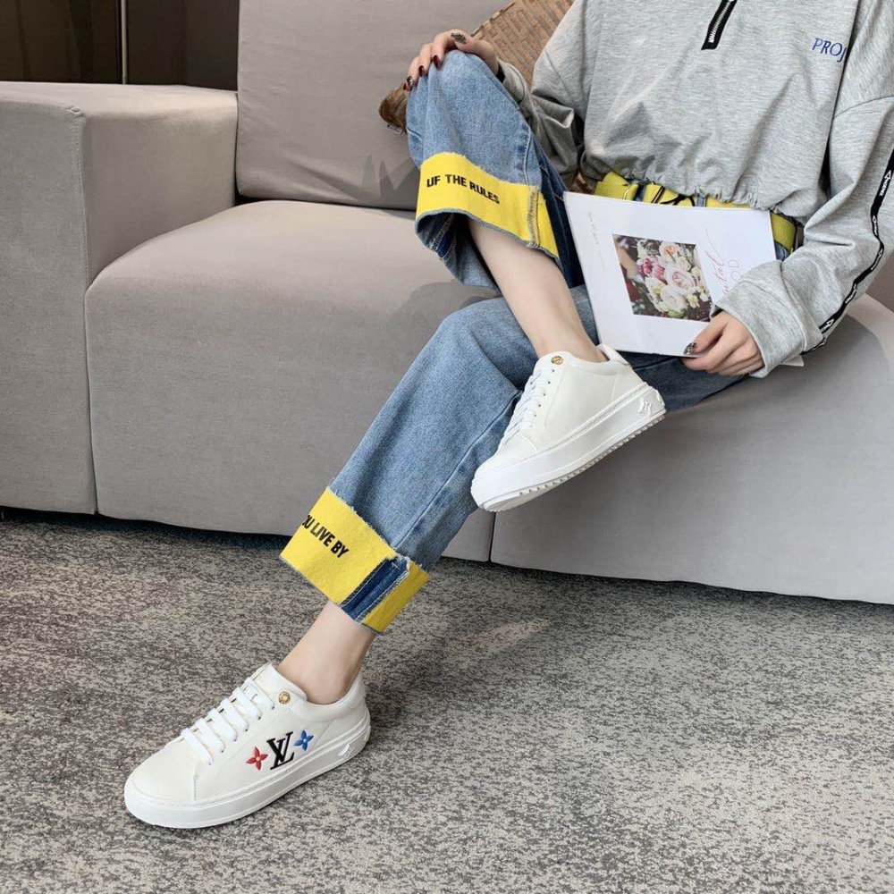 LV flats Louis Vuitton arrival  LV运动鞋