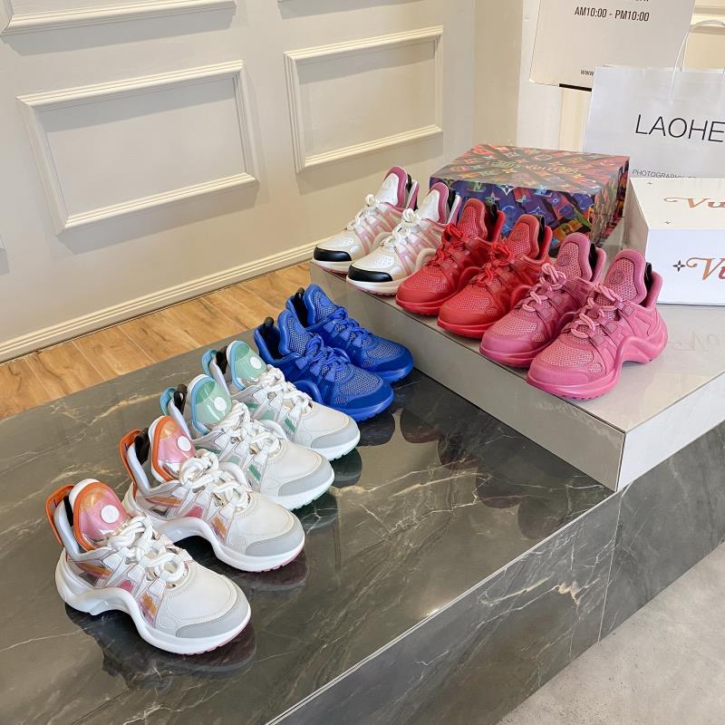 LV sneaker