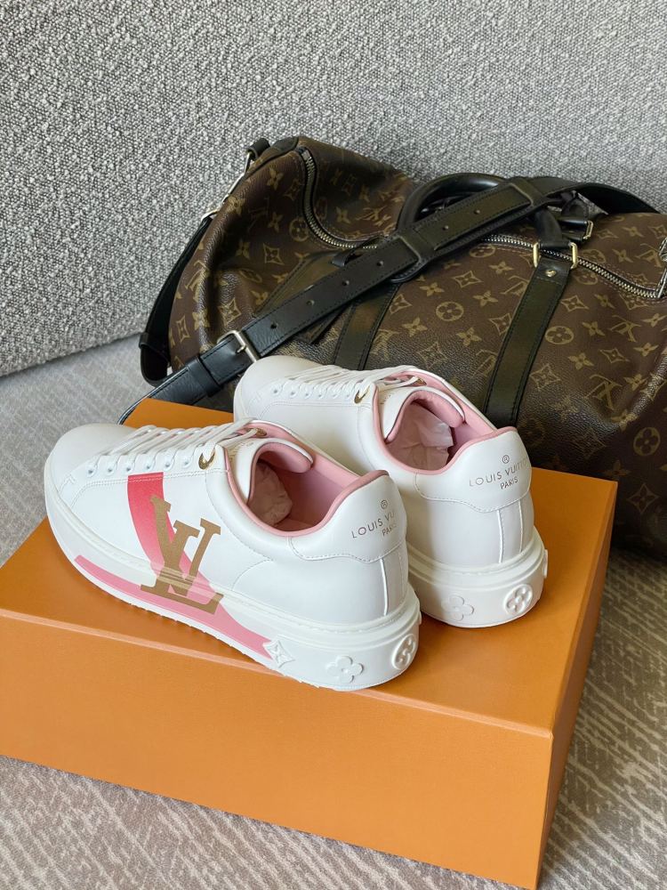 LV flats  LV运动鞋