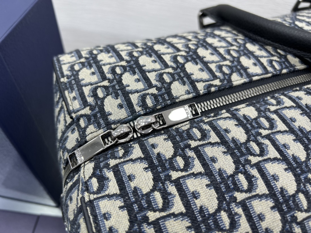 Dior manbag