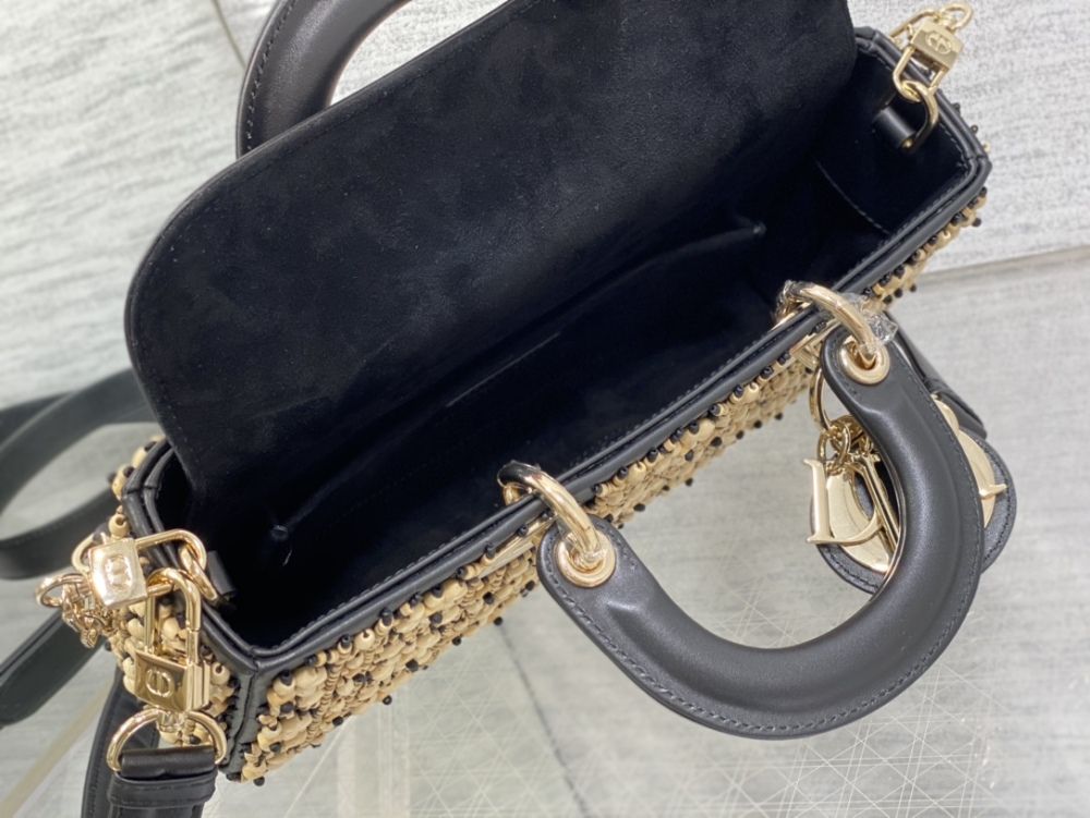 Dior Handmade bag size