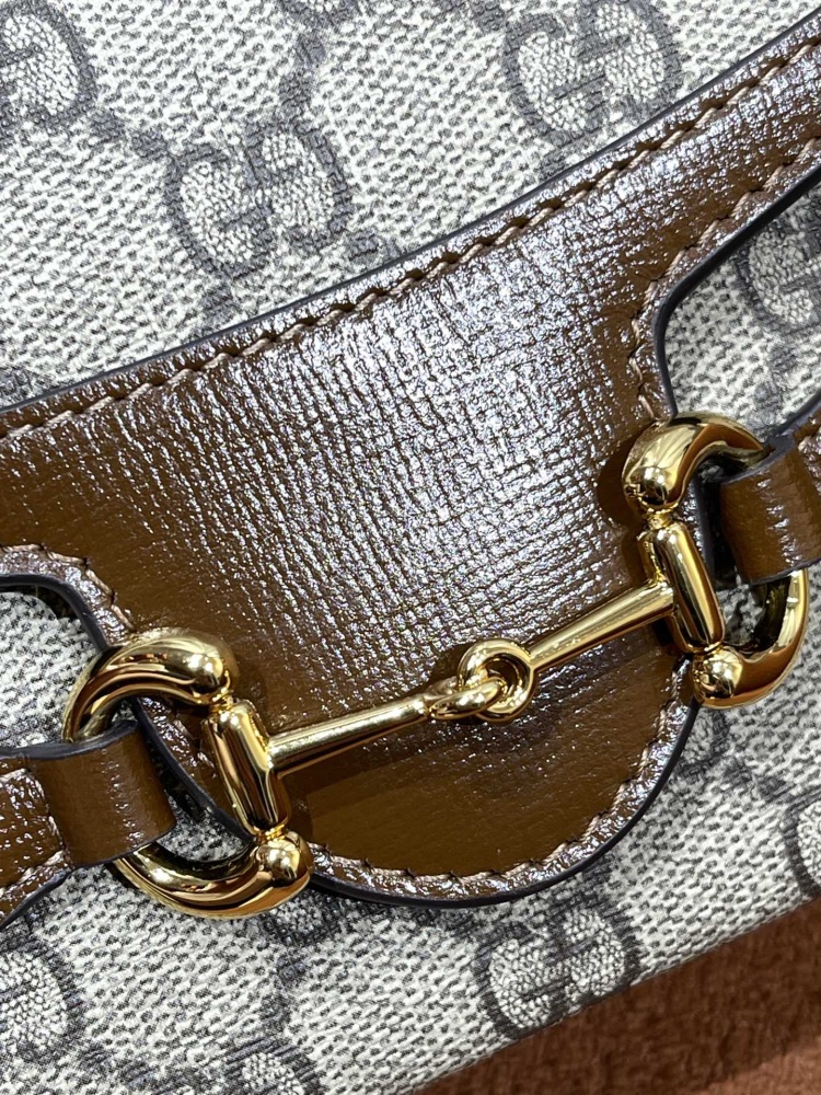 Gucci GG Horsebit  size 18x12x5