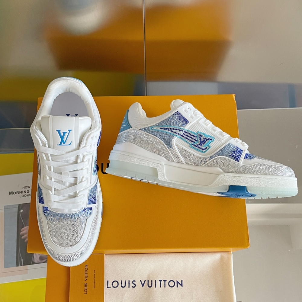 LV flats LV size  LV运动鞋