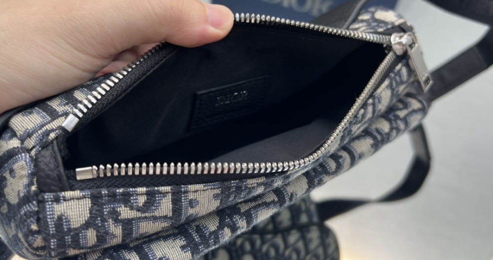 Dior manbag