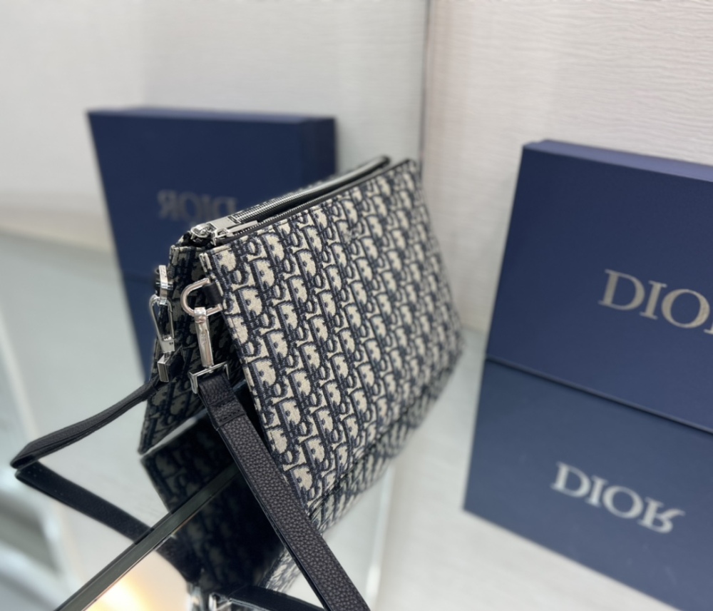 Dior man's Oblique clutches