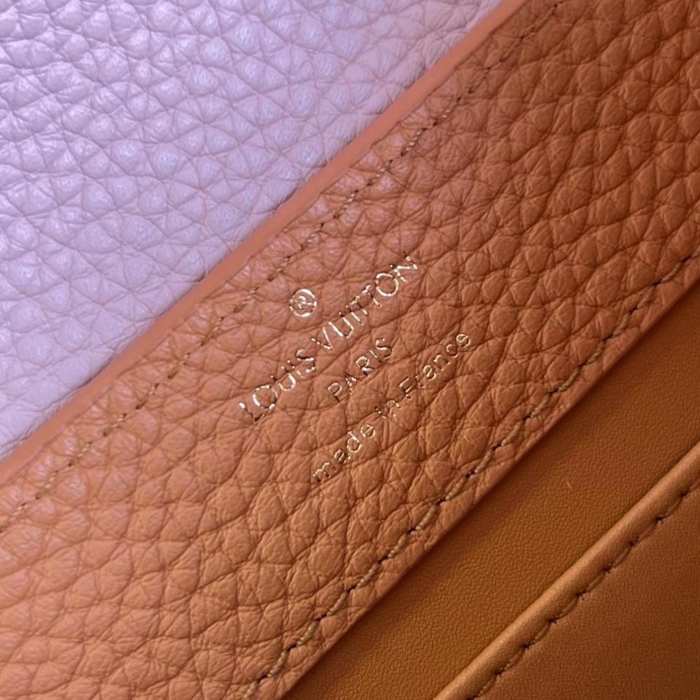 Capucines size cm 21x14x8