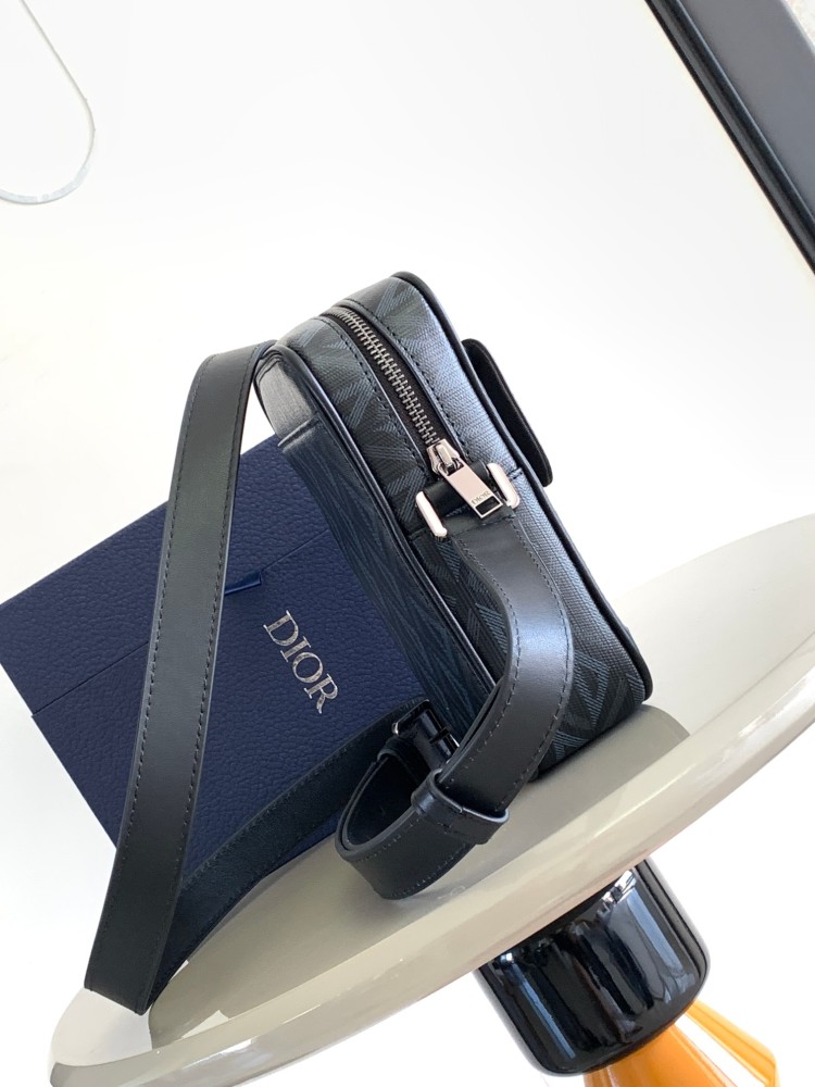 Dior man's CD Dimond Messenger Bags