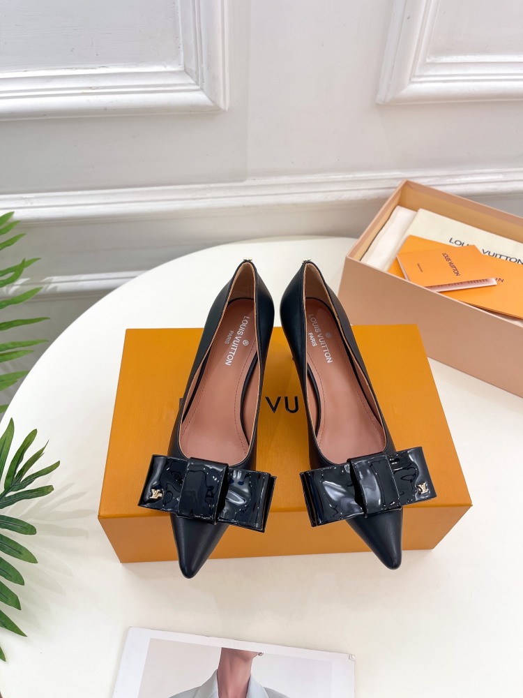 LV leather shoes