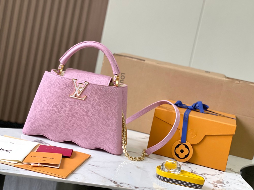 LV Capucines BB M22123 pink