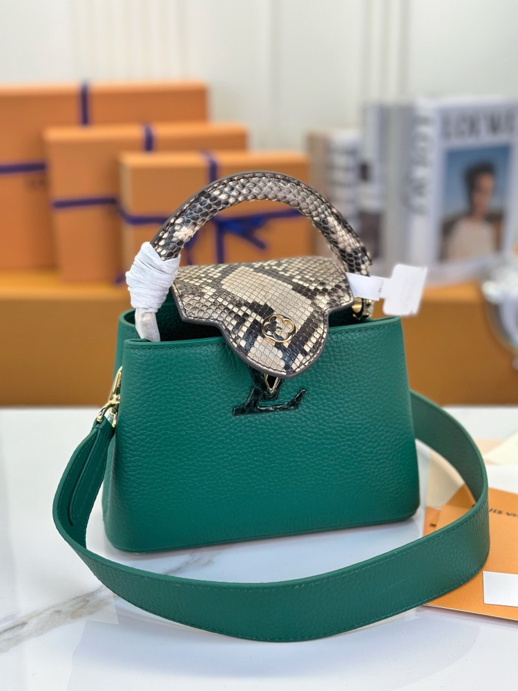 LV Capucines