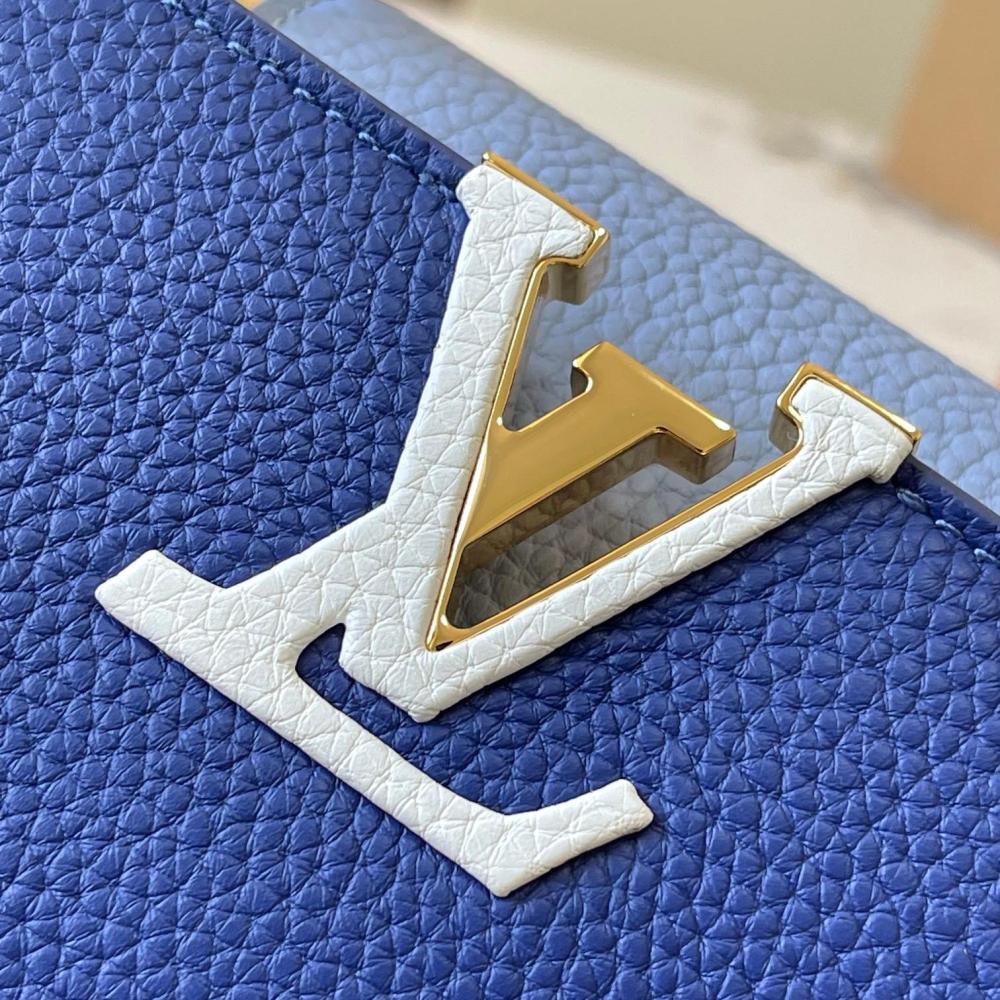 Capucines LV  size 21 x 14 x 8