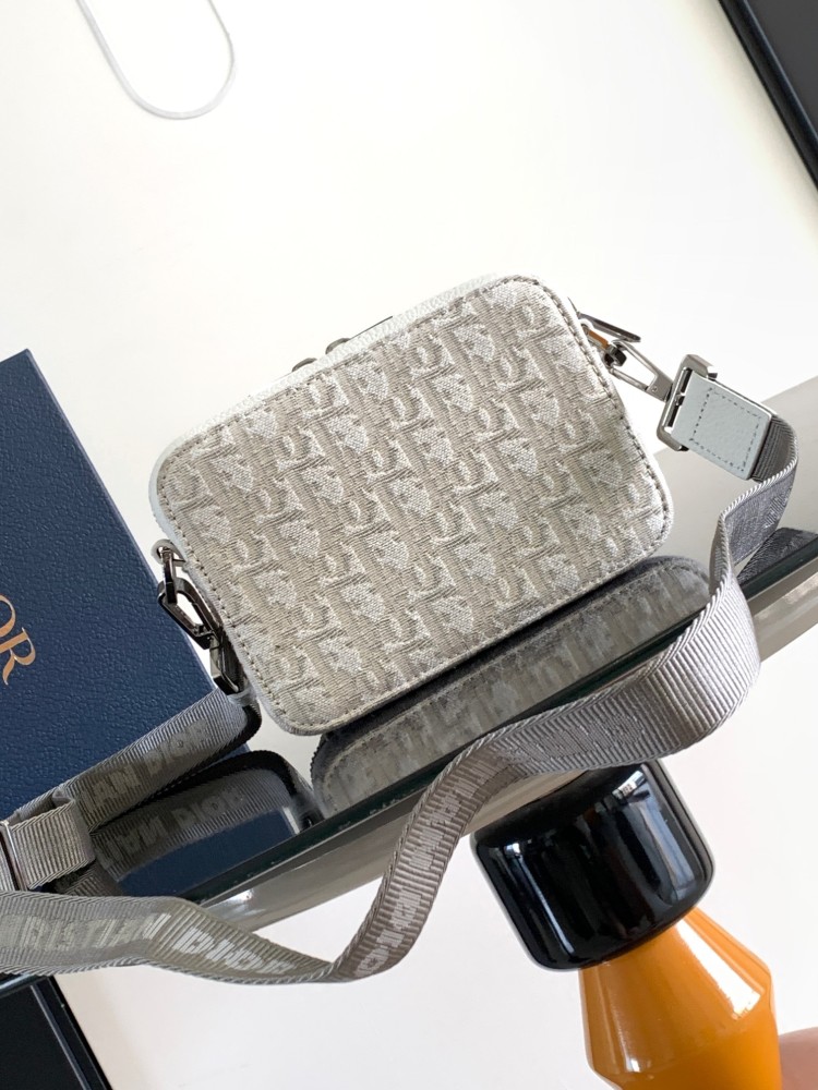 Dior man's Oblique Messenger Bags