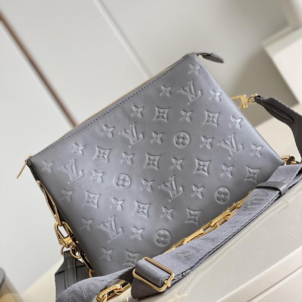 LV  Coussin M57791