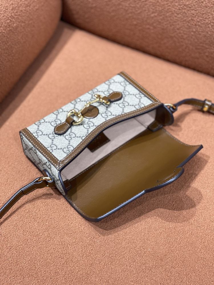 Gucci GG Horsebit  size 18x12x5