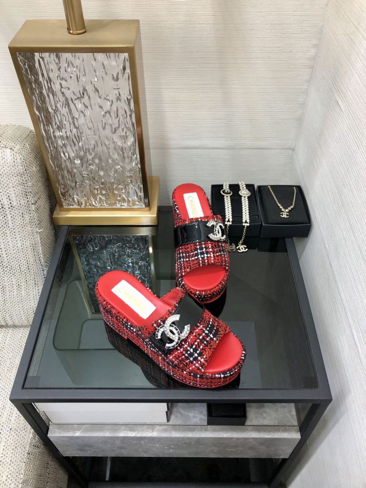 chanel SIZE  香奈儿拖鞋 香厚底凉鞋