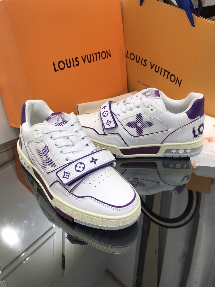 LV flats Lv Size  LV运动鞋