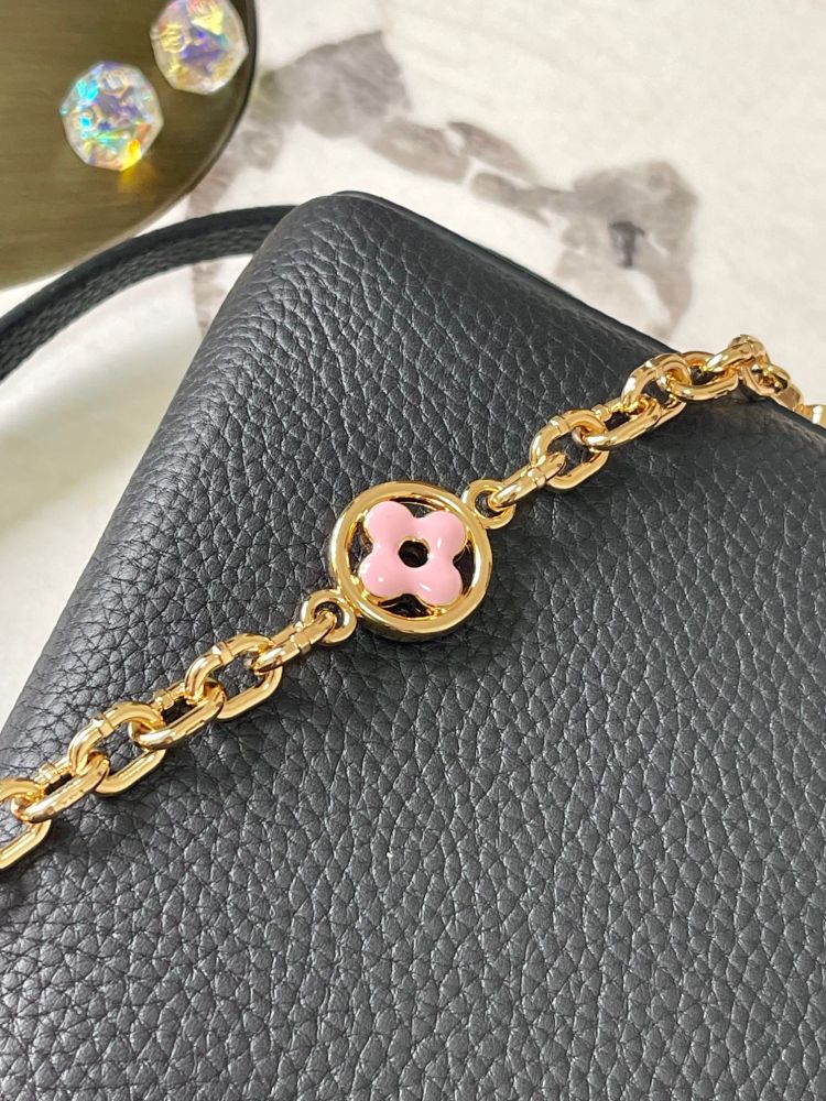 LV Capucines