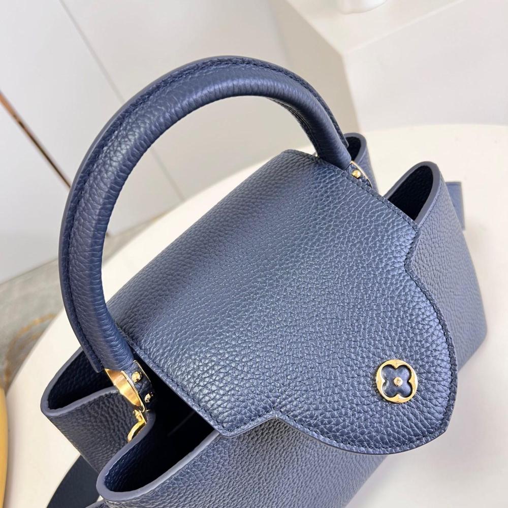Capucines size 31.5x20x11