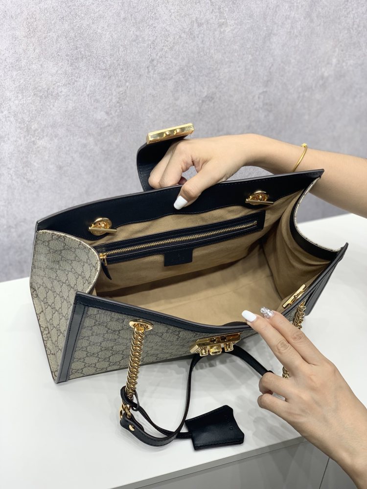 Gucci mini  size 35*24*15