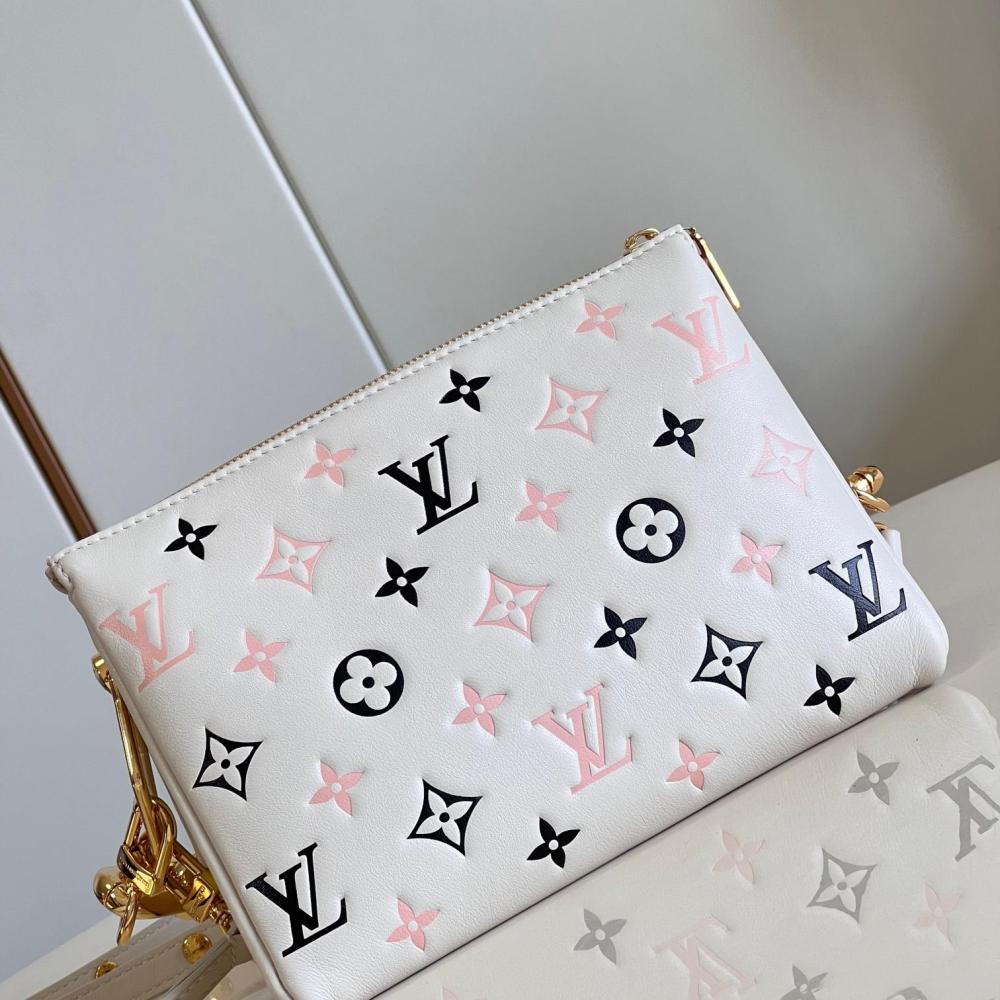 LV  Coussin M22954