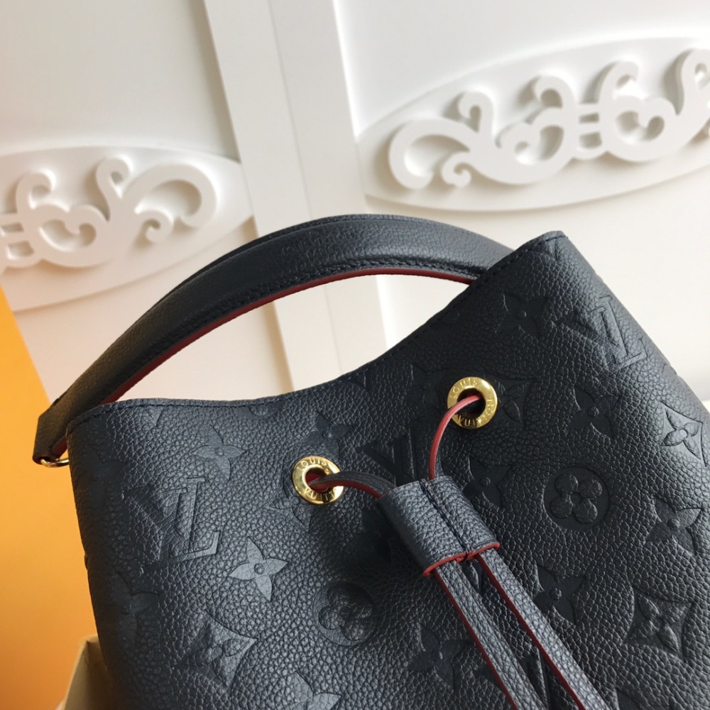 LV Monogram Empreinte size 26x26x17.5