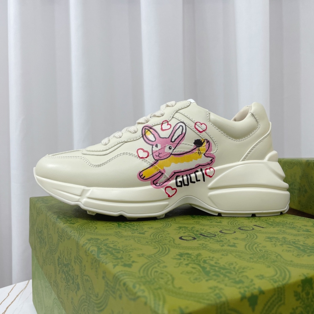 Gucci  Gucci老爹鞋