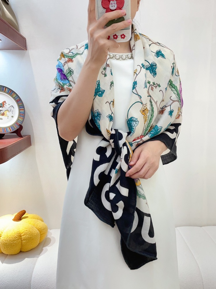 GUCCI Scarf