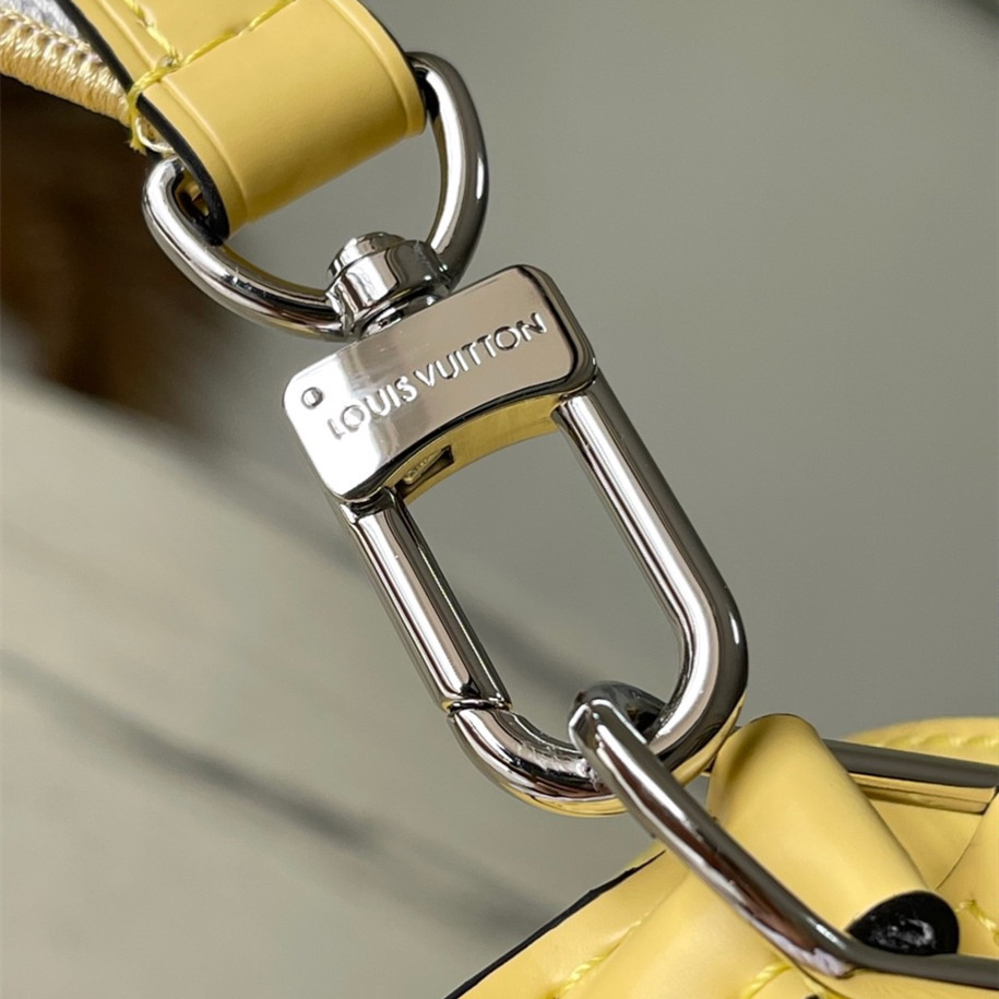 Louis Vuitton Alma BB yellow M22213