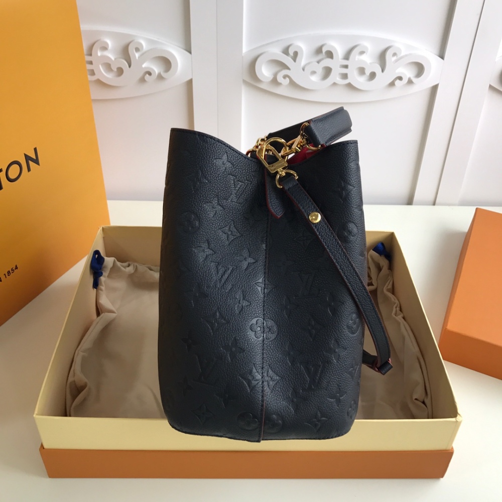 LV Monogram Empreinte size 26x26x17.5