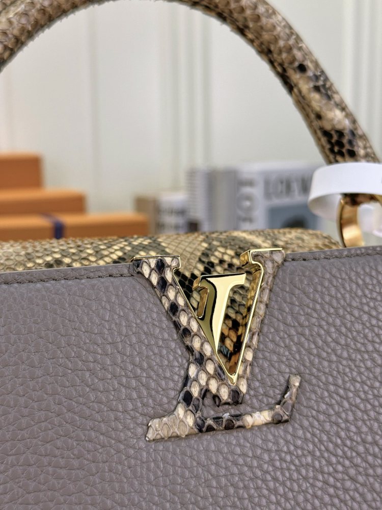 LV Capucines