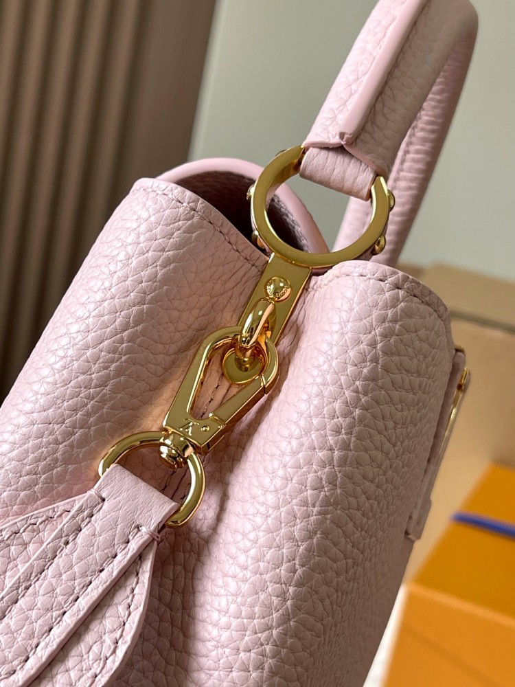 LV Capucines