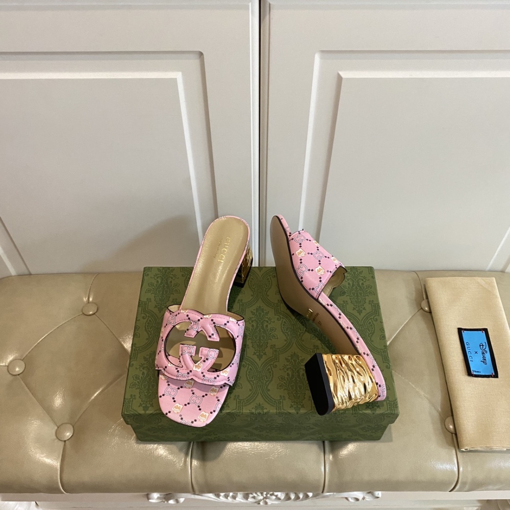 gucci字母镂空