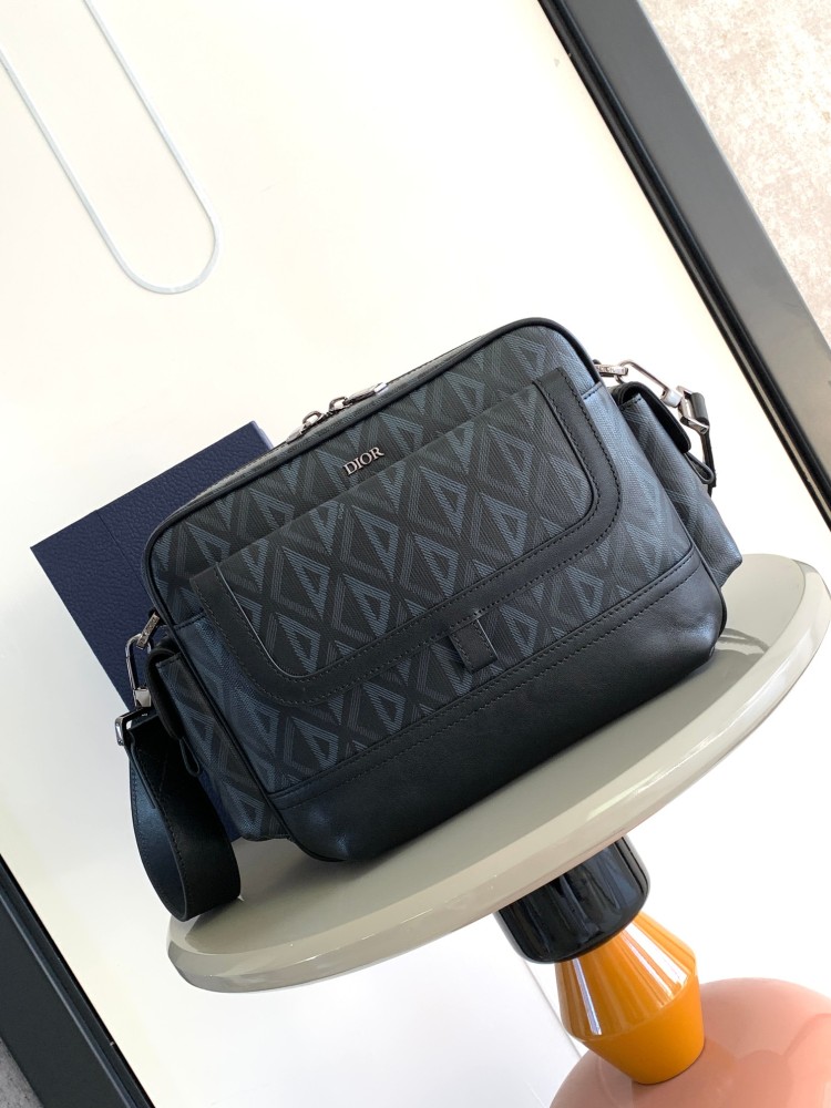 Dior man's CD Dimond Messenger Bags