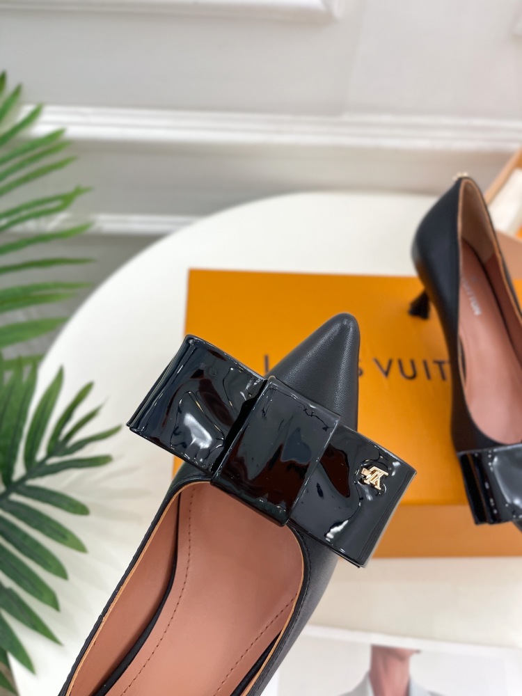 LV high heels LV  lv蝴蝶结款