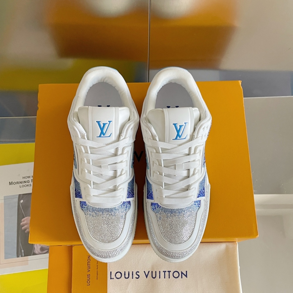 LV flats LV size  LV运动鞋