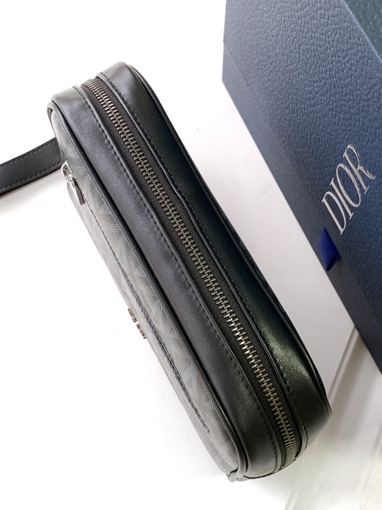 Dior manbag