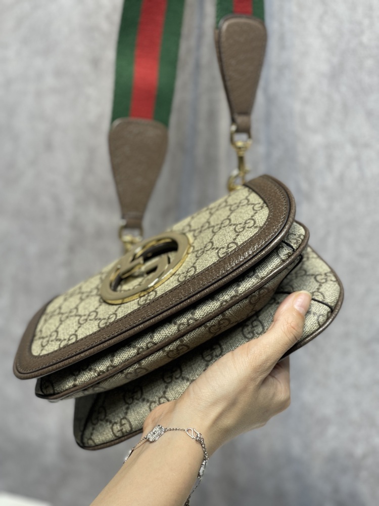 Gucci GG Blondie  size 22*5.5*13