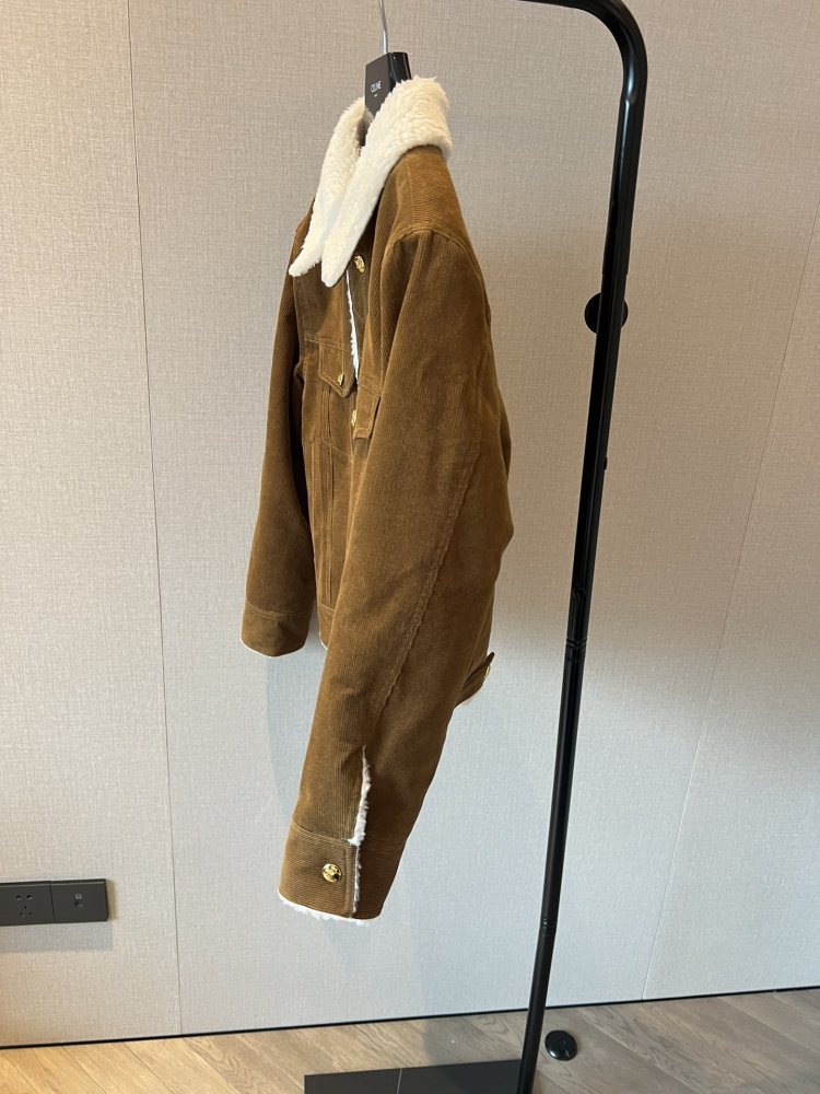 AAA top  Down jacket/cotton jacket Celine 赛琳 原单狠货 羽绒服/棉服