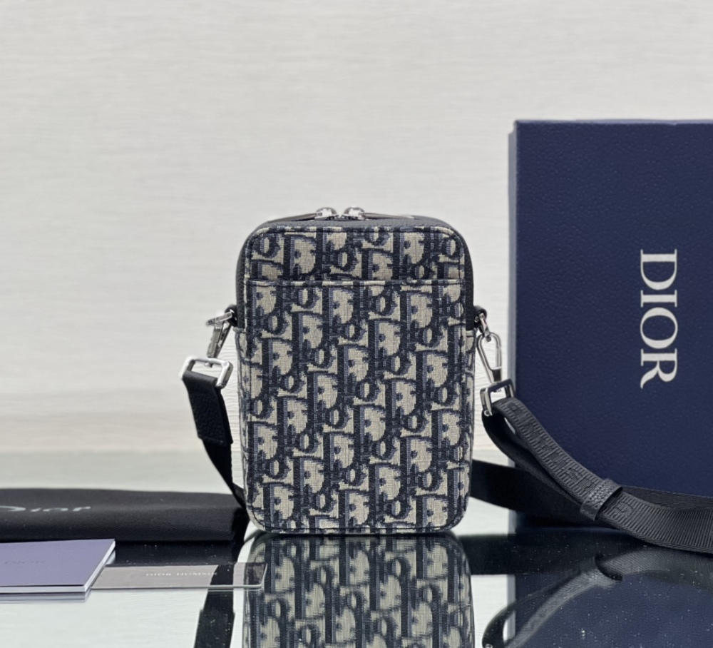 Dior man's Oblique Messenger Bags