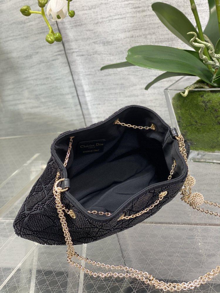 Dior Handmade bag size