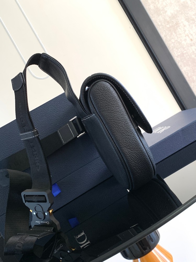 Dior man's saddle bag