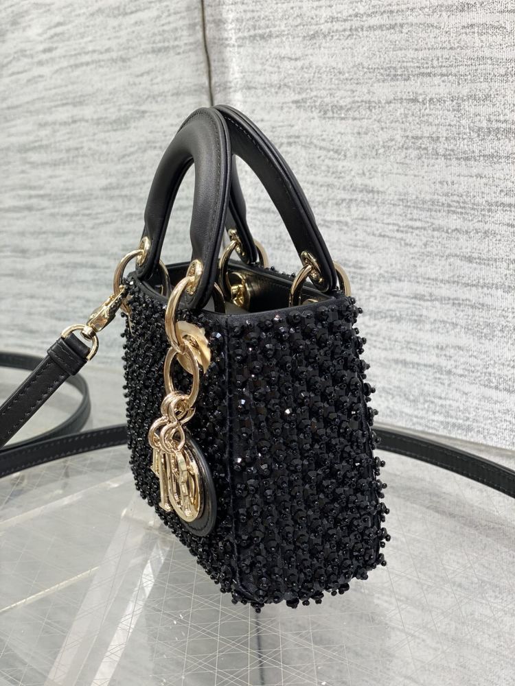 Dior Handmade bag size