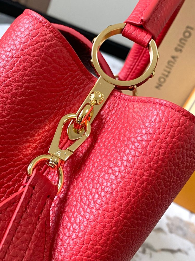 LV Capucines
