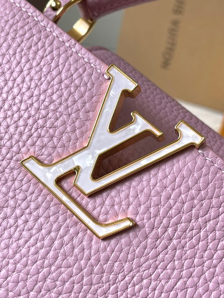 LV Capucines
