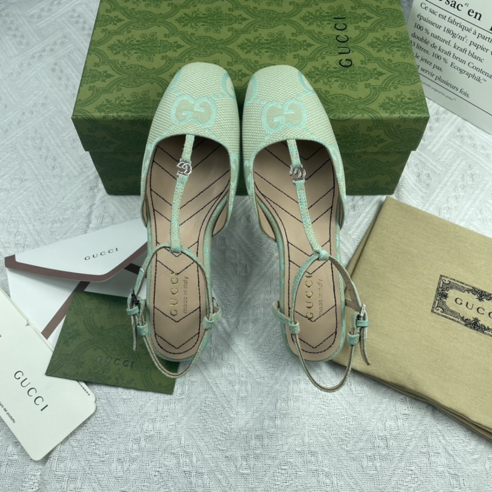 Gucci玛丽珍