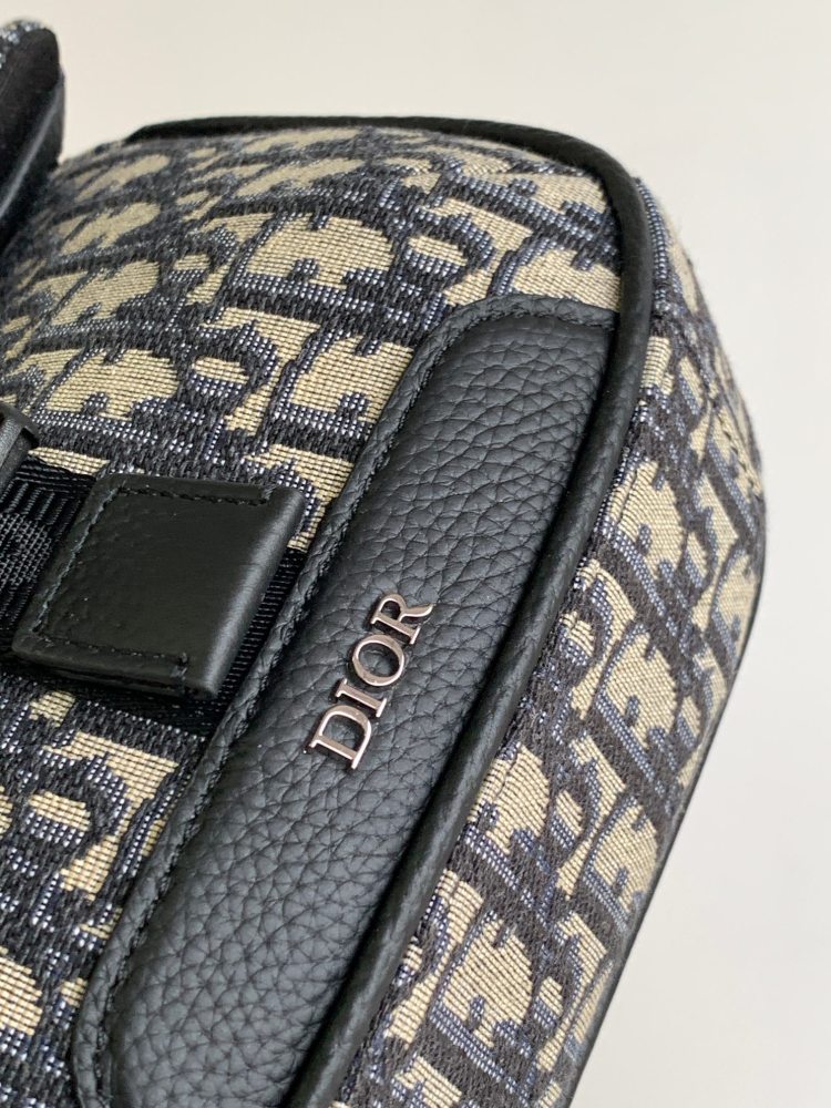 Dior manbag