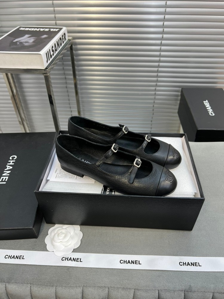 chanel  小香玛丽珍