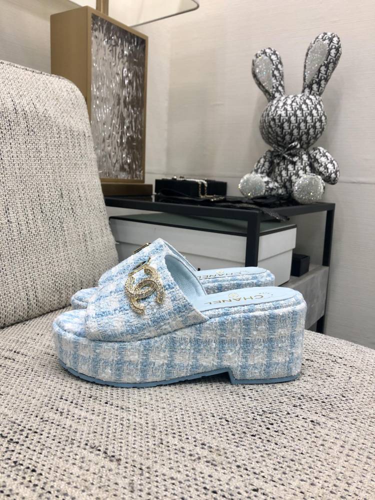 chanel slippers